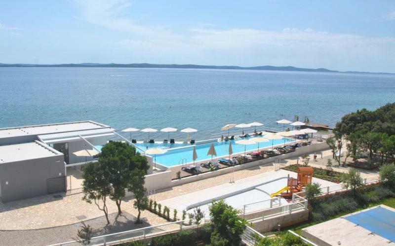 Apartmani Astrado Petrčane Exterior foto